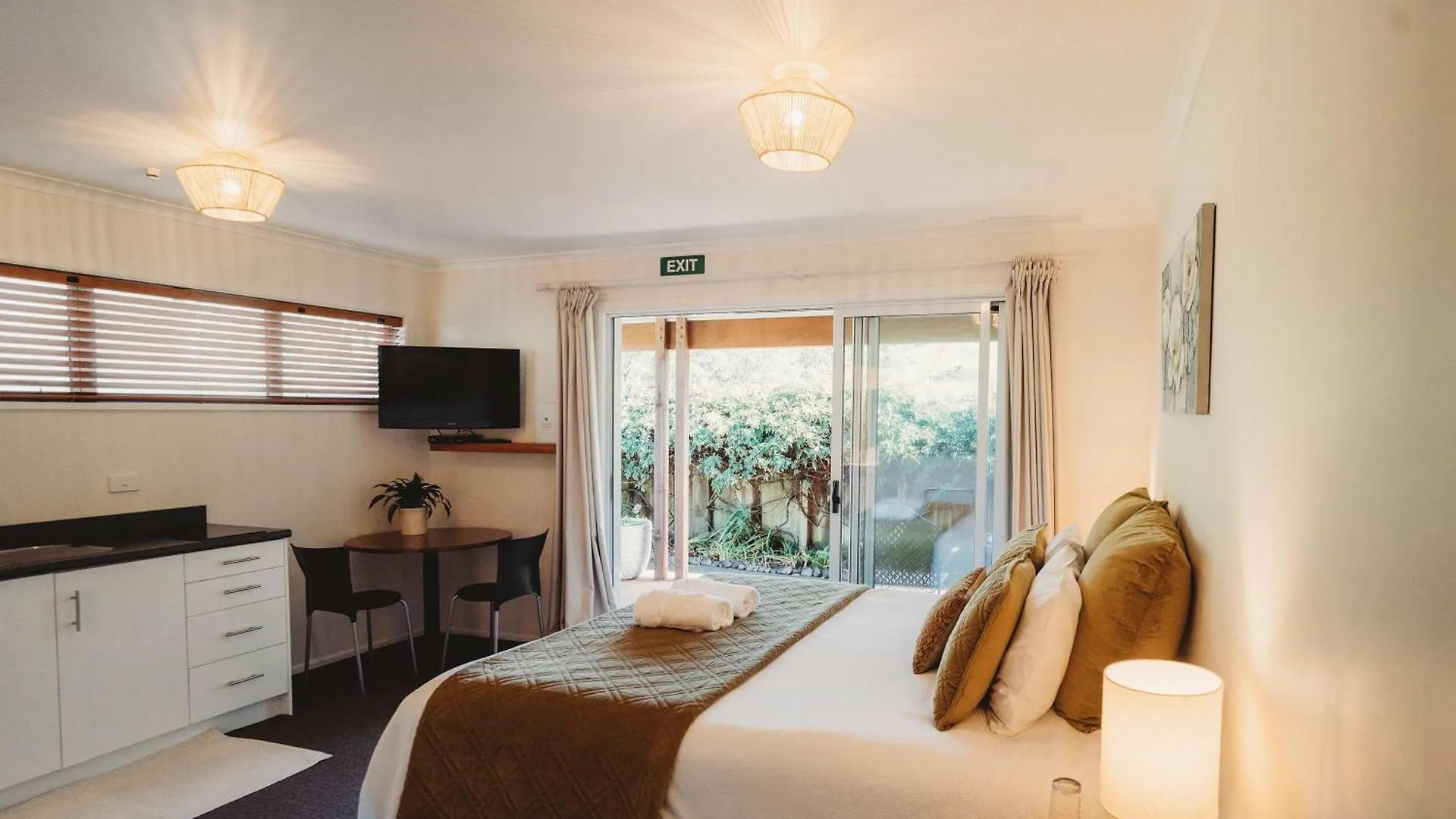 Paradise Valley Lodge - The Garden Room Rotorua Holiday home